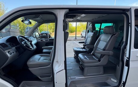 Volkswagen Multivan T5, 2011 год, 2 250 000 рублей, 17 фотография