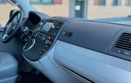 Volkswagen Multivan T5, 2011 год, 2 250 000 рублей, 25 фотография
