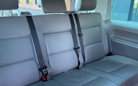 Volkswagen Multivan T5, 2011 год, 2 250 000 рублей, 32 фотография