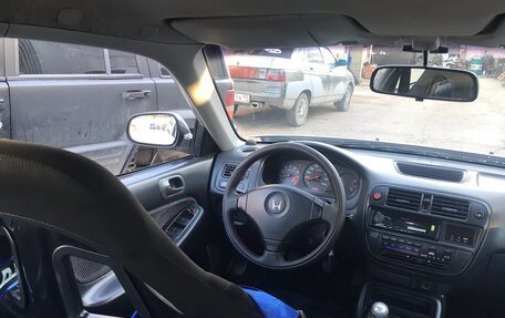 Honda Civic VII, 1997 год, 900 000 рублей, 3 фотография