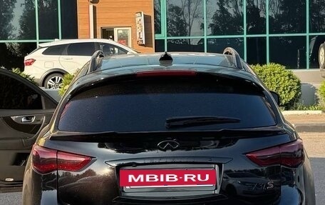 Infiniti FX II, 2011 год, 2 500 000 рублей, 2 фотография