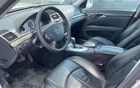 Mercedes-Benz E-Класс, 2003 год, 630 000 рублей, 5 фотография