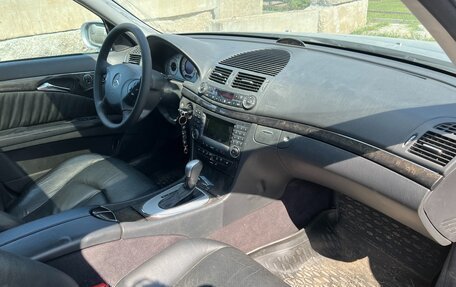 Mercedes-Benz E-Класс, 2003 год, 630 000 рублей, 7 фотография