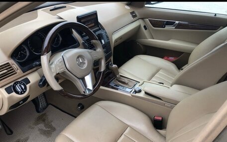 Mercedes-Benz C-Класс, 2007 год, 1 045 000 рублей, 6 фотография