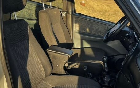 Chevrolet Niva I рестайлинг, 2004 год, 425 000 рублей, 10 фотография