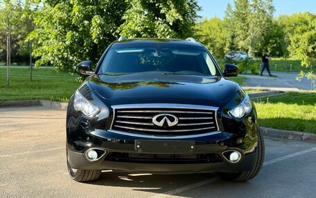 Infiniti FX II, 2013 год, 2 295 000 рублей, 3 фотография