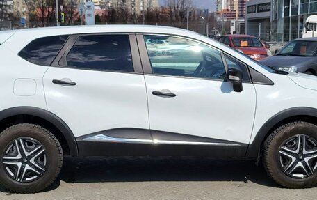 Renault Kaptur I рестайлинг, 2018 год, 1 260 000 рублей, 3 фотография