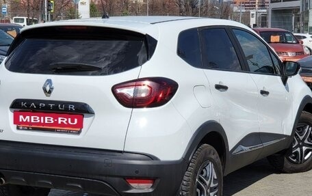 Renault Kaptur I рестайлинг, 2018 год, 1 260 000 рублей, 4 фотография