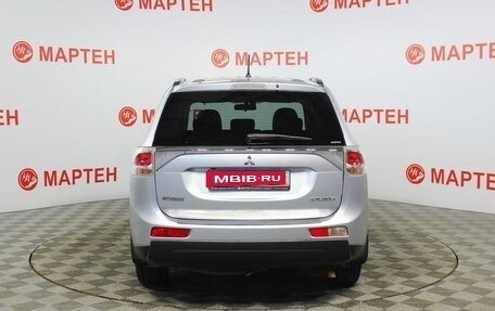 Mitsubishi Outlander III рестайлинг 3, 2013 год, 1 539 000 рублей, 6 фотография