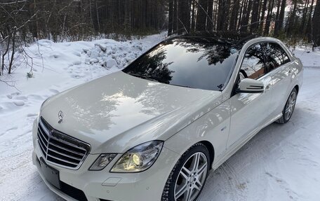Mercedes-Benz E-Класс, 2009 год, 1 740 000 рублей, 1 фотография