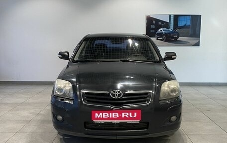 Toyota Avensis III рестайлинг, 2007 год, 649 000 рублей, 2 фотография