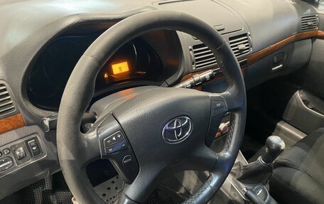 Toyota Avensis III рестайлинг, 2007 год, 649 000 рублей, 14 фотография
