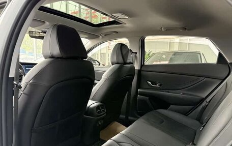 Hyundai Elantra, 2022 год, 1 414 000 рублей, 10 фотография