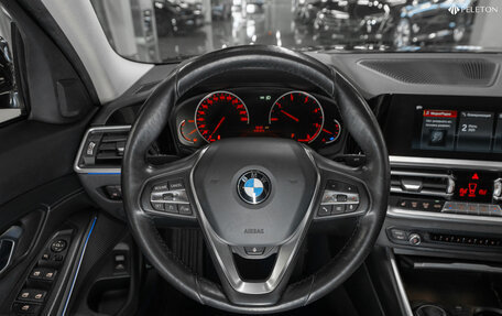 BMW 3 серия, 2019 год, 3 350 000 рублей, 10 фотография