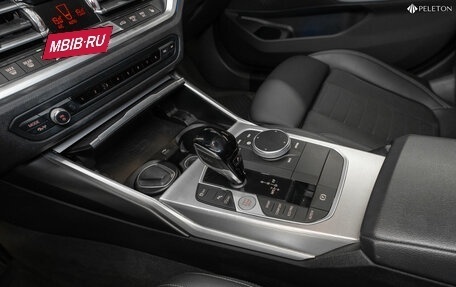 BMW 3 серия, 2019 год, 3 350 000 рублей, 14 фотография