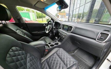 KIA Sportage IV рестайлинг, 2019 год, 2 000 000 рублей, 10 фотография