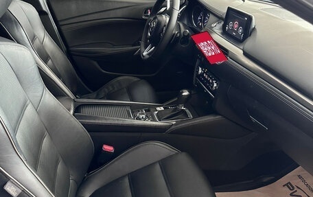Mazda 6, 2017 год, 2 300 000 рублей, 14 фотография