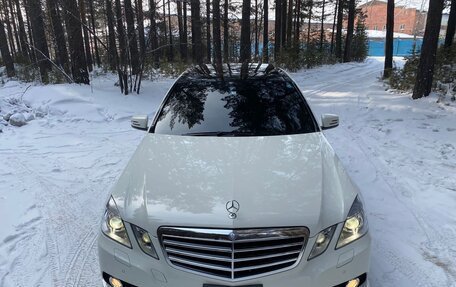 Mercedes-Benz E-Класс, 2009 год, 1 740 000 рублей, 3 фотография
