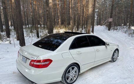 Mercedes-Benz E-Класс, 2009 год, 1 740 000 рублей, 12 фотография
