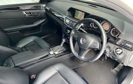 Mercedes-Benz E-Класс, 2009 год, 1 740 000 рублей, 23 фотография