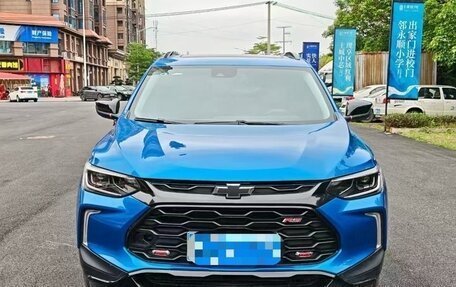 Chevrolet Trax, 2022 год, 1 300 000 рублей, 2 фотография