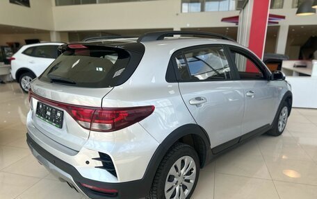 KIA Rio IV, 2022 год, 1 379 200 рублей, 3 фотография