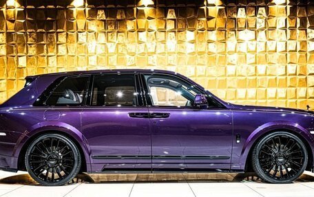 Rolls-Royce Cullinan, 2025 год, 70 000 000 рублей, 7 фотография