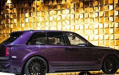 Rolls-Royce Cullinan, 2025 год, 70 000 000 рублей, 6 фотография