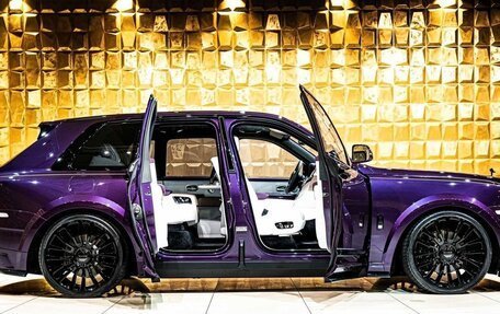 Rolls-Royce Cullinan, 2025 год, 70 000 000 рублей, 9 фотография
