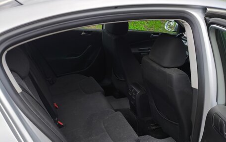 Volkswagen Passat B6, 2010 год, 715 000 рублей, 22 фотография