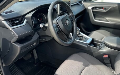 Toyota RAV4, 2021 год, 3 135 000 рублей, 13 фотография