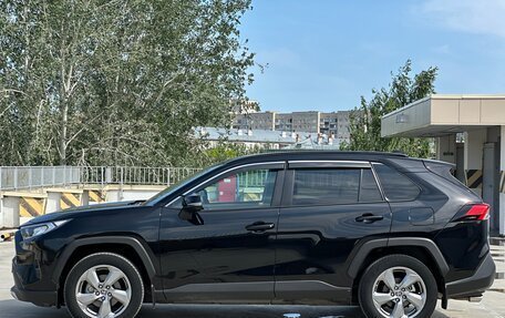 Toyota RAV4, 2021 год, 3 135 000 рублей, 18 фотография