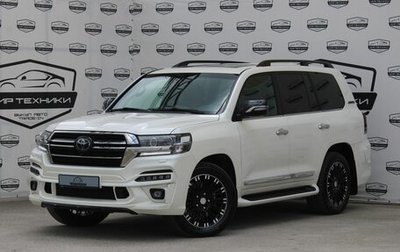 Toyota Land Cruiser 200, 2017 год, 7 500 000 рублей, 1 фотография