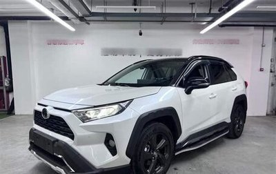 Toyota RAV4, 2022 год, 2 690 000 рублей, 1 фотография