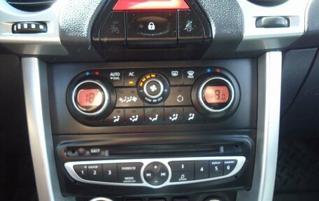 Renault Koleos I рестайлинг 2, 2008 год, 1 049 000 рублей, 26 фотография