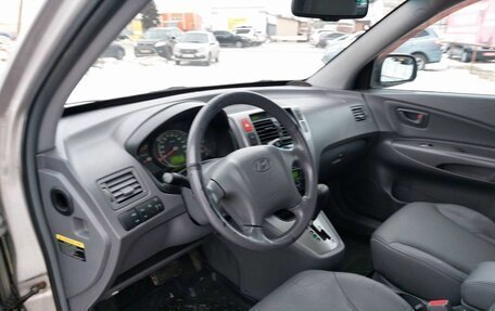 Hyundai Tucson III, 2005 год, 899 000 рублей, 13 фотография