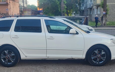 Skoda Octavia, 2011 год, 830 000 рублей, 27 фотография