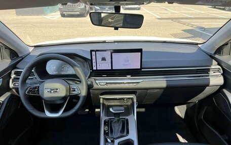 Geely Emgrand, 2024 год, 2 663 990 рублей, 18 фотография