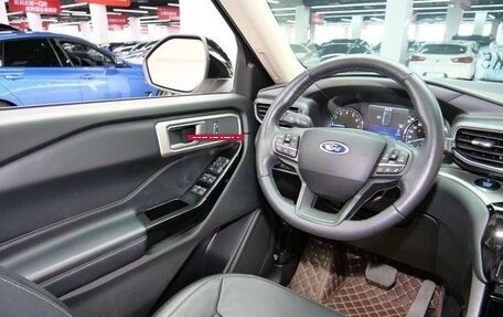 Ford Explorer VI, 2022 год, 3 258 887 рублей, 10 фотография