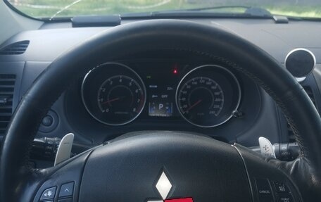 Mitsubishi Outlander III рестайлинг 3, 2012 год, 1 300 000 рублей, 4 фотография