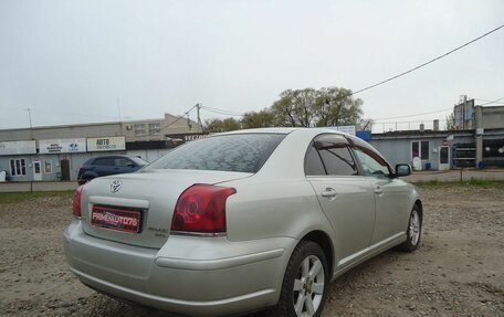 Toyota Avensis III рестайлинг, 2004 год, 699 000 рублей, 8 фотография