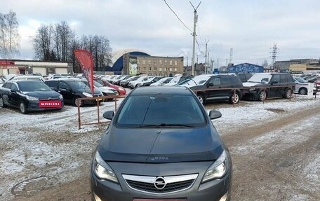 Opel Astra J, 2010 год, 849 000 рублей, 2 фотография