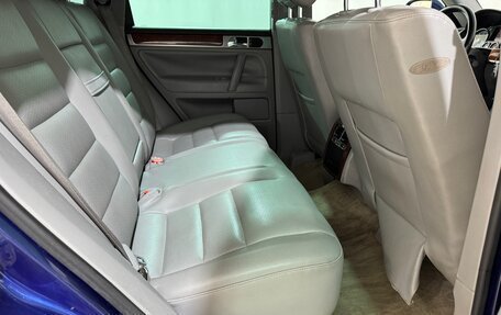 Volkswagen Touareg III, 2003 год, 650 000 рублей, 15 фотография
