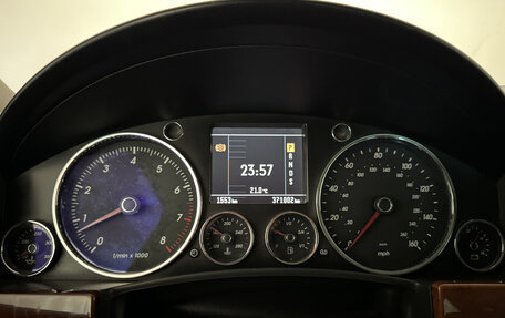 Volkswagen Touareg III, 2003 год, 650 000 рублей, 16 фотография