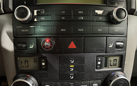 Volkswagen Touareg III, 2003 год, 650 000 рублей, 18 фотография