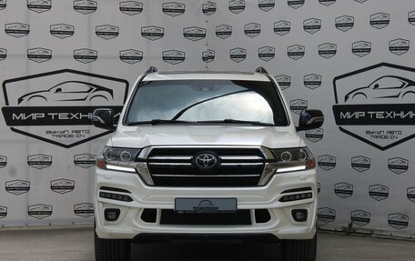 Toyota Land Cruiser 200, 2017 год, 7 500 000 рублей, 3 фотография