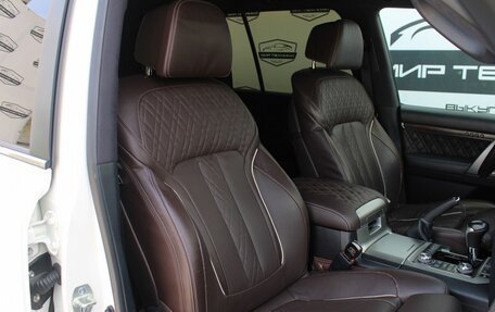 Toyota Land Cruiser 200, 2017 год, 7 500 000 рублей, 23 фотография