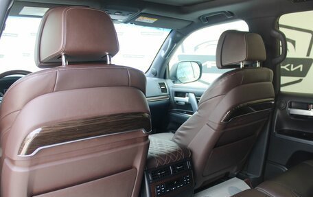 Toyota Land Cruiser 200, 2017 год, 7 500 000 рублей, 26 фотография