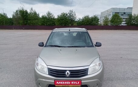Renault Sandero I, 2014 год, 400 000 рублей, 1 фотография