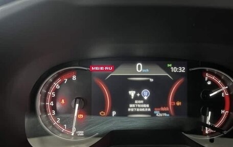 Toyota RAV4, 2022 год, 2 690 000 рублей, 6 фотография